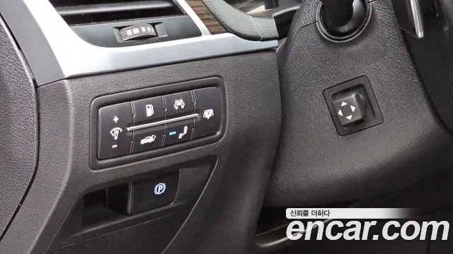 Genesis G80 2018 thumb 12