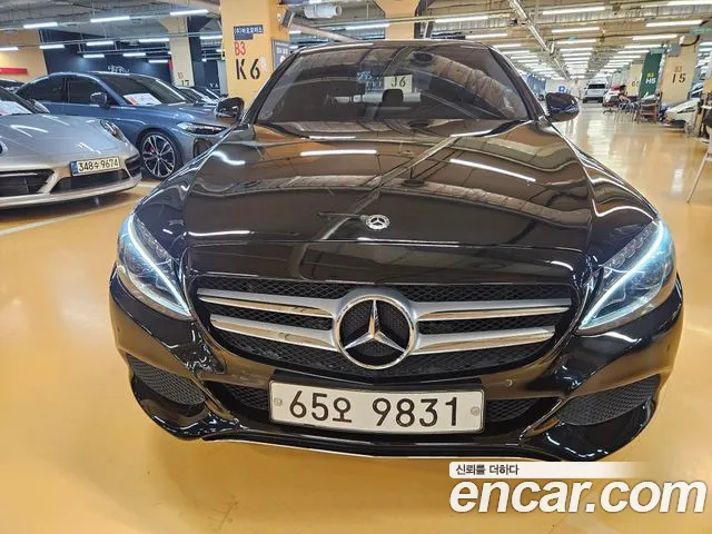 Mercedes-Benz C-Класс 2017 thumb 3