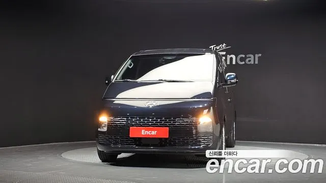 Hyundai Staria 2022 thumb 3