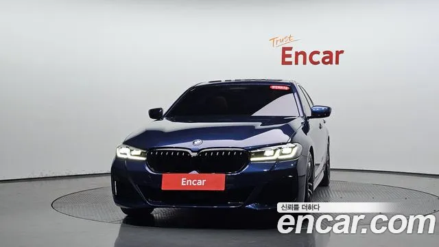 BMW 5-Series 2020 thumb 2