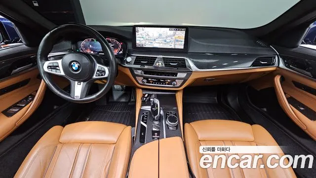 BMW 5-Series 2020 thumb 6
