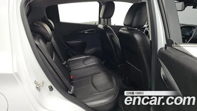 ChevroletGMDaewoo Spark 2015 thumb 12