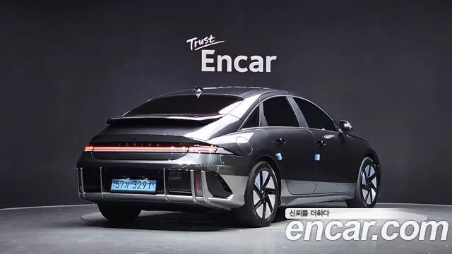 Hyundai IONIQ 6 2024 thumb 2