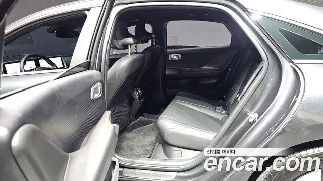 Hyundai IONIQ 6 2024 thumb 12