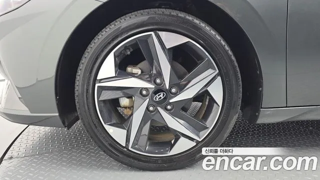 Hyundai Avante 2022 thumb 4