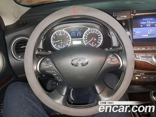Infiniti QX60 2017 thumb 7
