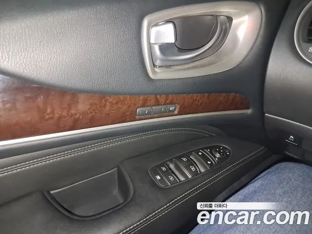 Infiniti QX60 2017 thumb 12
