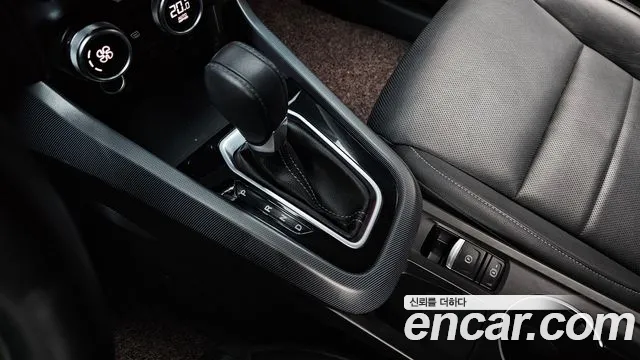 Renault-KoreaSamsung Arkana 2020 thumb 9
