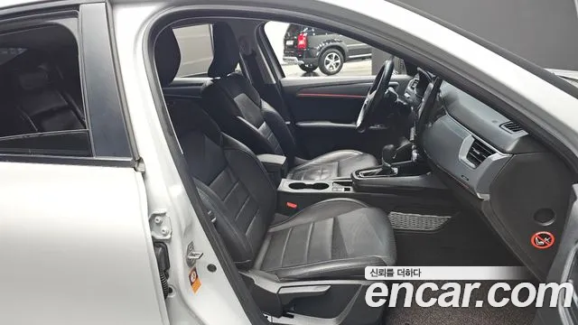 Renault-KoreaSamsung Arkana 2020 thumb 10
