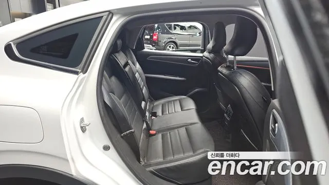 Renault-KoreaSamsung Arkana 2020 thumb 11