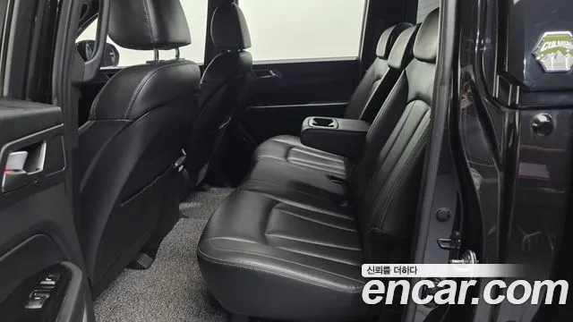 KG_Mobility_Ssangyong Rexton 2023 thumb 12