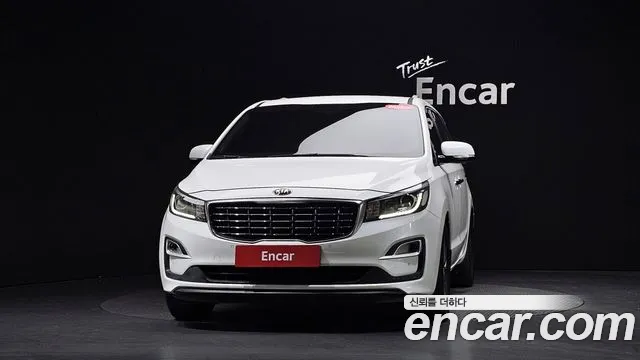 Kia Carnival 2020 thumb 2