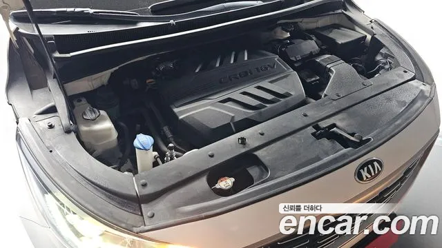 Kia Carnival 2020 thumb 5