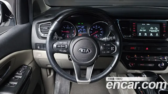 Kia Carnival 2020 thumb 12