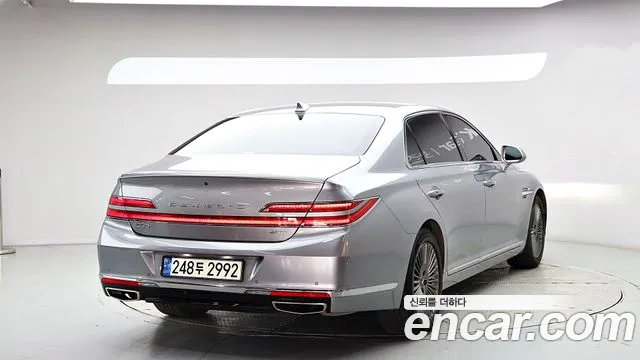 Genesis G90 2021 thumb 2