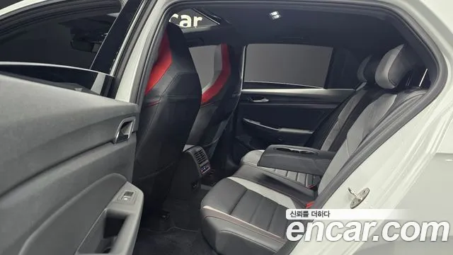 Volkswagen Golf Sportsvan 2023 thumb 11