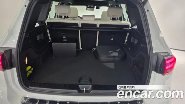 Mercedes-Benz EQB 2026 thumb 10