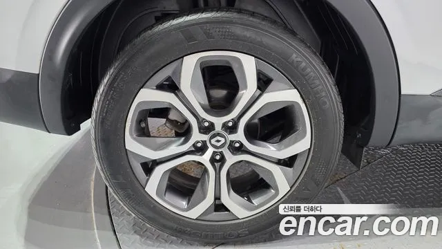Renault-KoreaSamsung Arkana 2020 thumb 5