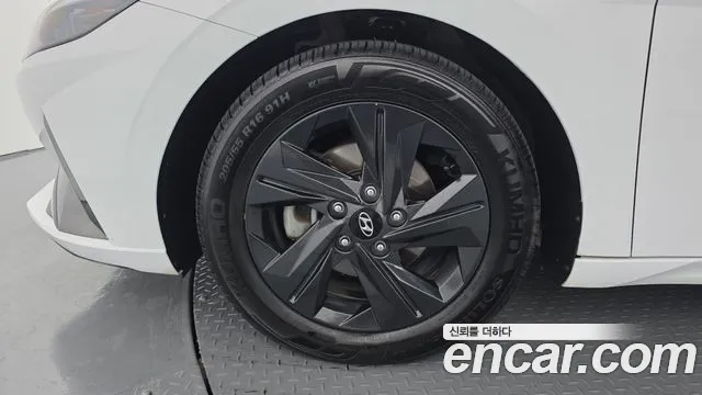 Hyundai Avante 2020 thumb 5