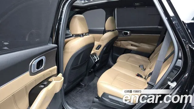Kia Sorento 2023 thumb 11