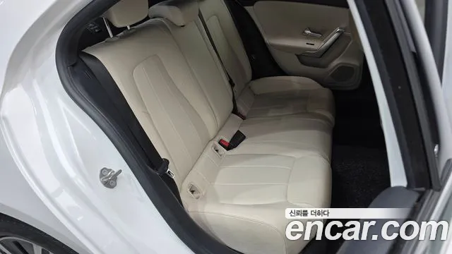 Mercedes-Benz A-Класс 2021 thumb 11