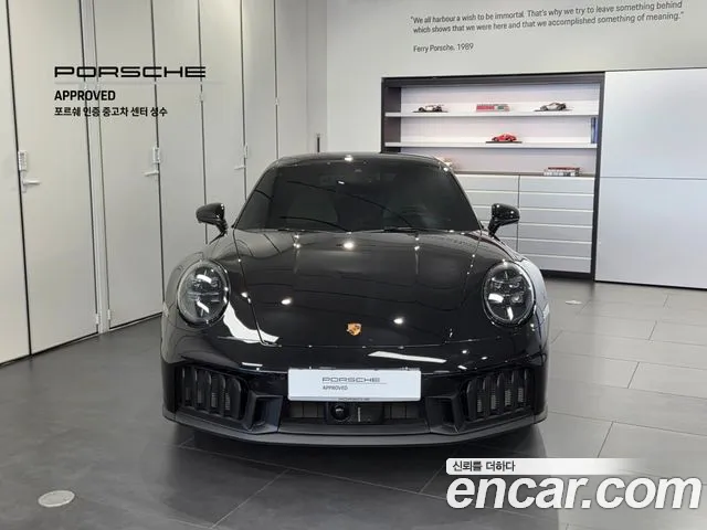 Porsche 911 2025 thumb 3