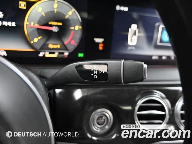 Mercedes-Benz S-Класс 2018 thumb 9