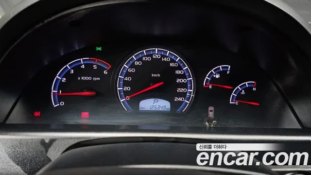 KG_Mobility_Ssangyong Rexton 2015 thumb 8