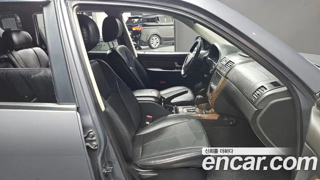 KG_Mobility_Ssangyong Rexton 2015 thumb 10
