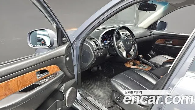 KG_Mobility_Ssangyong Rexton 2015 thumb 12