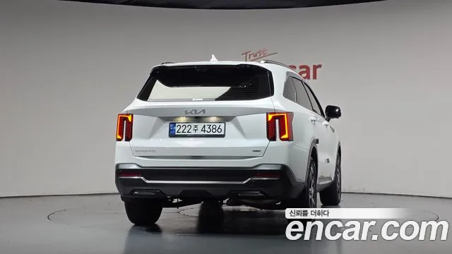 Kia Sorento 2023 thumb 3