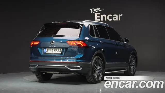 Volkswagen Tiguan 2022 thumb 2