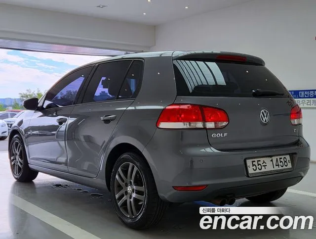 Volkswagen Golf Sportsvan 2011 thumb 2