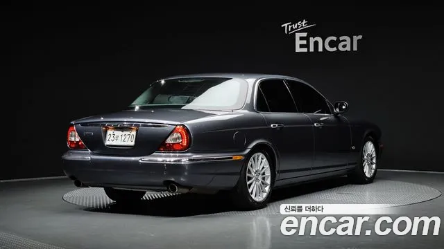 Jaguar XJ 2007 thumb 2