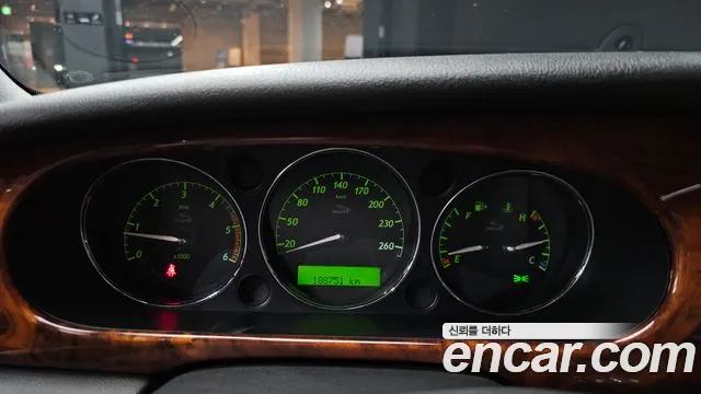 Jaguar XJ 2007 thumb 8