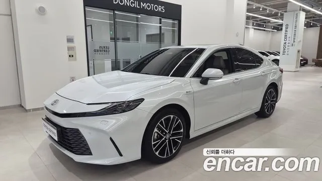Toyota Camry 2025 thumb 11