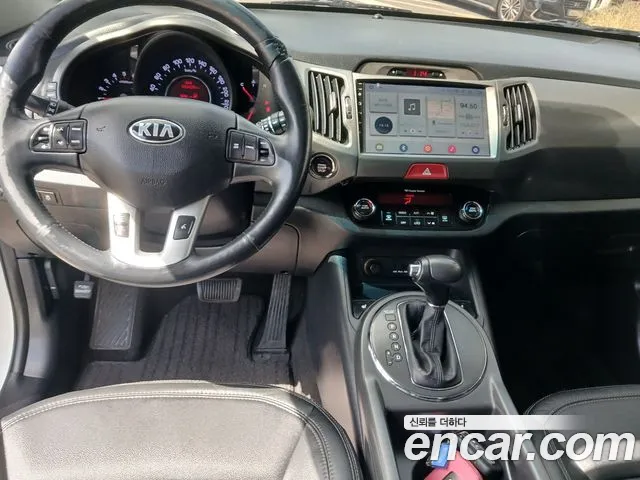 Kia Sportage 2013 thumb 8