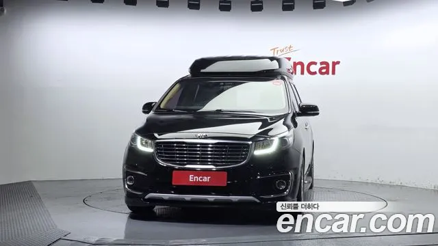 Kia Carnival 2016 thumb 3
