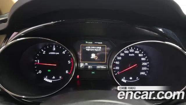 Kia Carnival 2016 thumb 8