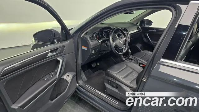 Volkswagen Tiguan 2019 thumb 10