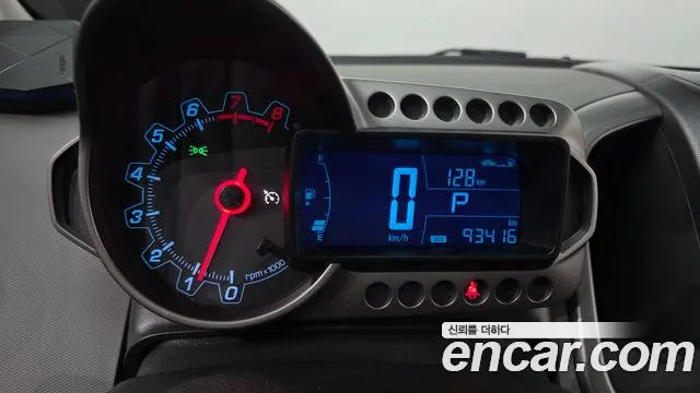 ChevroletGMDaewoo Aveo 2014 thumb 8