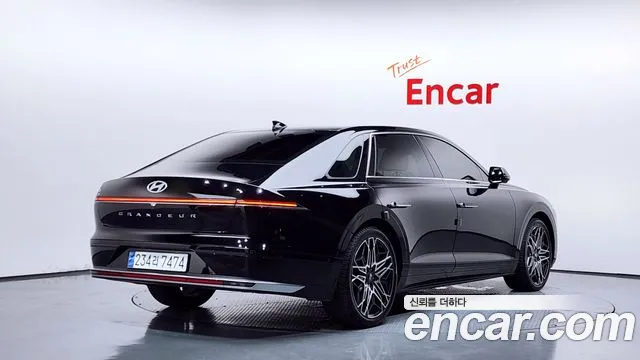 Hyundai Grandeur 2023 thumb 2