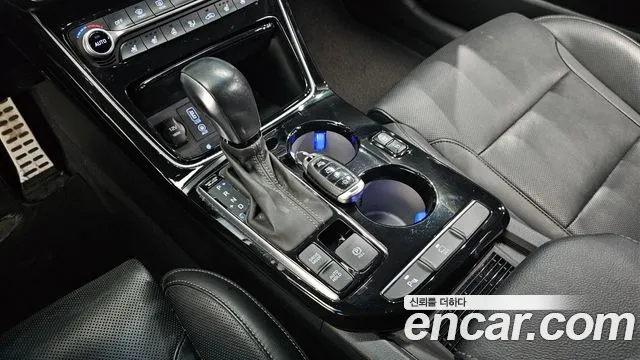 Hyundai Grandeur 2018 thumb 9