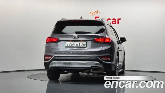 Hyundai Santa Fe 2020 thumb 4