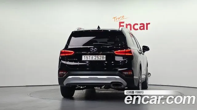 Hyundai Santa Fe 2020 thumb 4