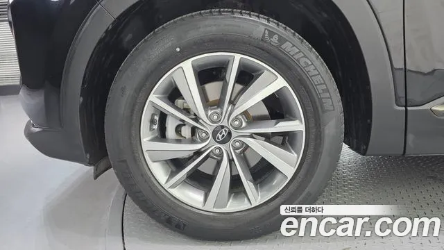 Hyundai Santa Fe 2020 thumb 5