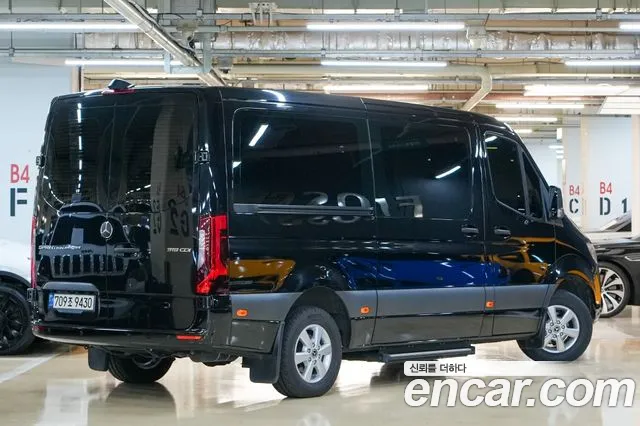 Mercedes-Benz Sprinter 2022 thumb 4