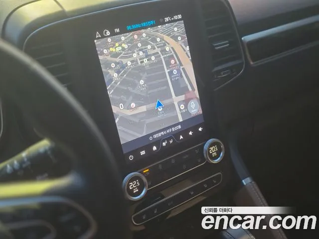 Renault-KoreaSamsung Koleos 2023 thumb 8