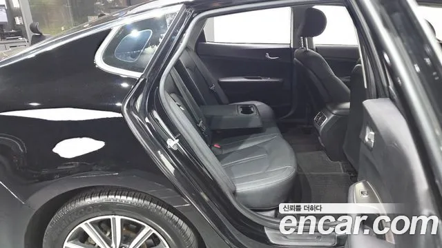 Kia K5 2019 thumb 11