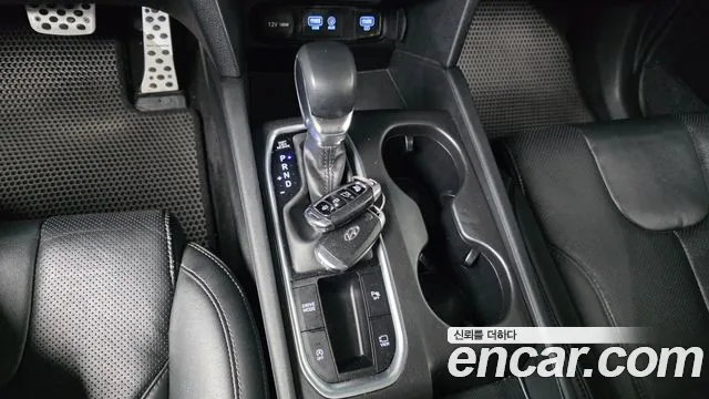 Hyundai Santa Fe 2019 thumb 8